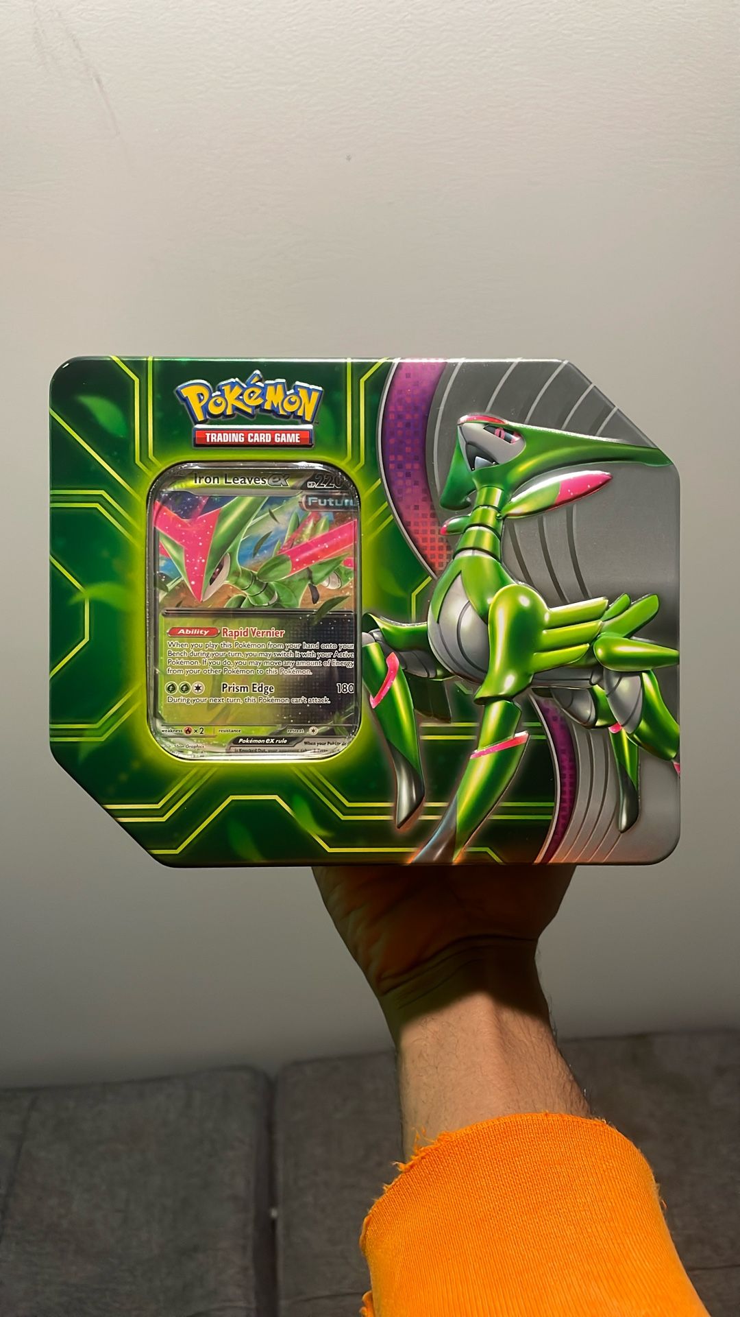 Pokémon TCG Paradox Clash Tin