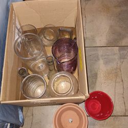 Box Of Glass Flower  Bases Different Sizes  And Shapes