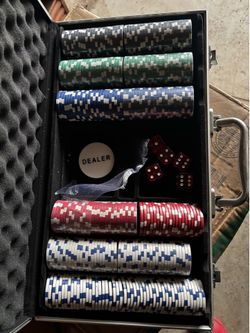 300-Piece Poker Chip Set in Aluminum Case - Partially Sealed