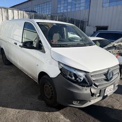 2021 mercedes Metris 