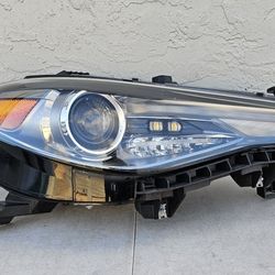 Alfa Romeo Guilia Headlight