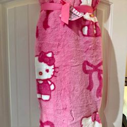 Hello kitty how blanket 