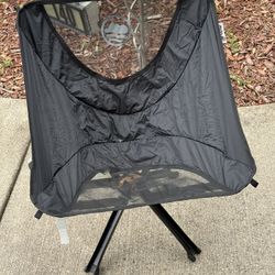 Folding camping chair for backpacking