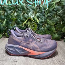 Asics Novablast 5  Purple Pink Women's Running Shoes size 9