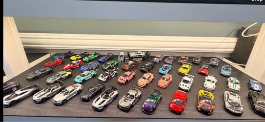 Hot Wheels -(Mini Gt, Stace Hunter, Sparky, Tarmac, Premium, etc)