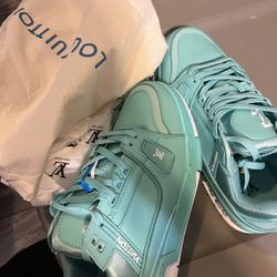 Louis Vuitton Trainers Size 12