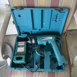 Great X Father’s Day MAKITA Cordless Driver Drill 10mm(3/8")  DC9.6V 0-400 / 0-1100 RPM