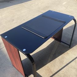 Glass Top Computer Desk - Z-Line Designs