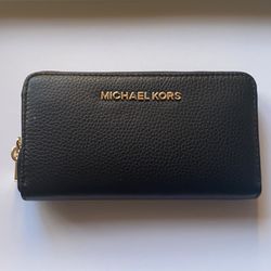 New Michael Kors Black Leather Wallet