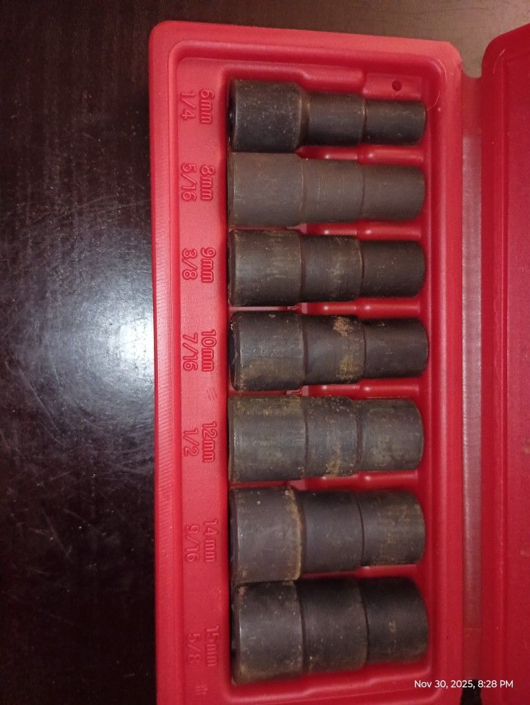 Stripped Stud Nut Extractor Sets Bulk