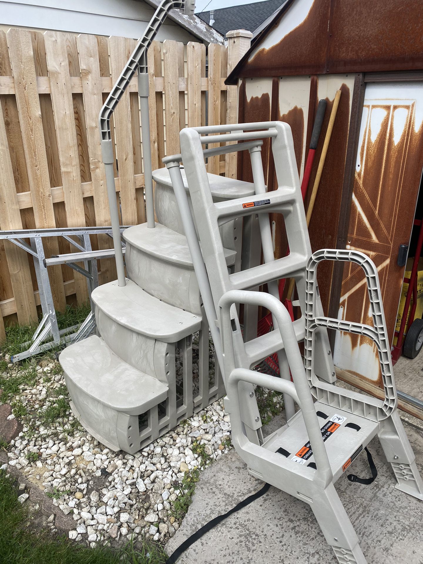 Main Access Pool Steps/Ladder