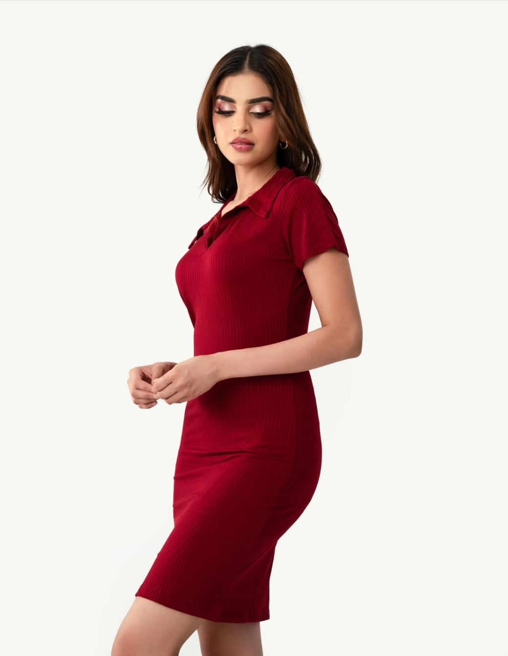 Woman’s Short Sleeve Collar Dress