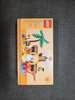 LEGO Pirate Ship Playground Set 40589 Limited Edition