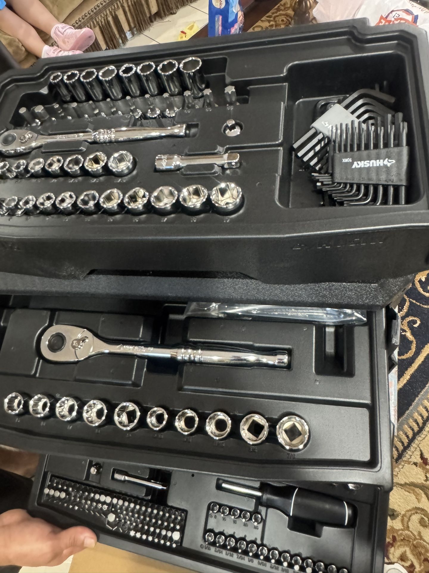 Husky 280 tool set new box