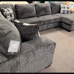 Oversized Ballinasloe Dark Colored Comfy U Shaped Couch| Sectional With Chaise 🤩 Living Room Set☀️ Light Colored Options💥