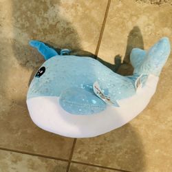 KIDS STUFFED WHALE
