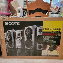 Sony MHC-GX8000 Mini Hi-Fi Component System. 