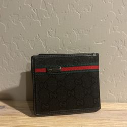 Gucci Wallet 