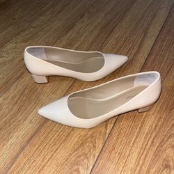 Calvin Klein Light Pink Tan Low Block Heel Size 7