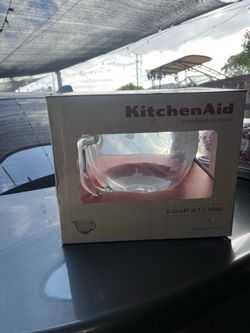 KitchenAid 5 Quart Tilt-Head Glass Bowl with Measurement Markings