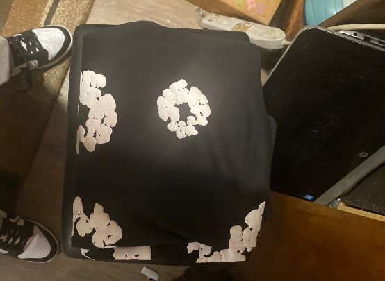 (read description) DENIM TEARS SWEATS AUTHENTICITY GUARANTEED