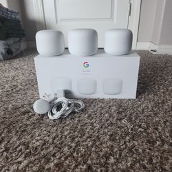 Google Nest WiFi Router  with 2 Access Points