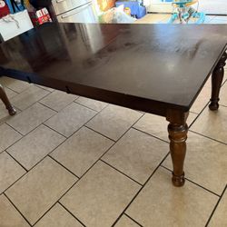 Dinning Table 