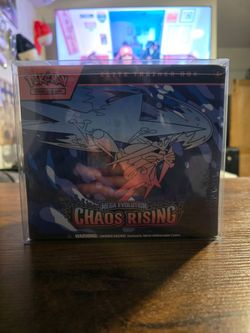 Pokémon Chaos Rising Elite Trainer Box -  Chaos Rising