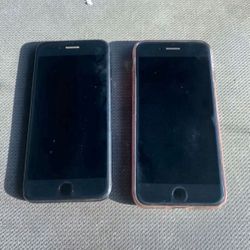 2 iPhone 7 In Good Condition $120 Each Or $240 For Both They Work Good 
