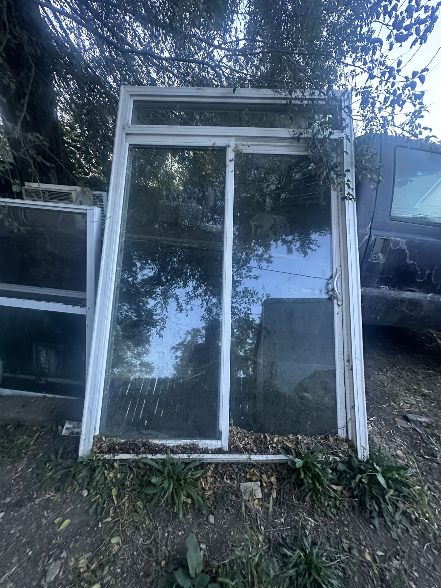 Sliding Door