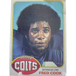 1976 Topps Football Fred Cook