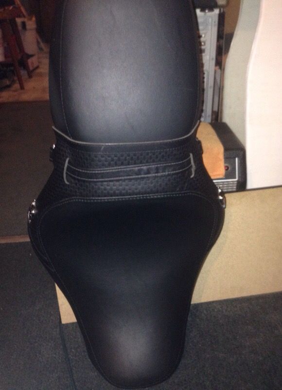 HD SEAT WITH BACK REST