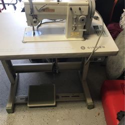 Singer Sewing Machine