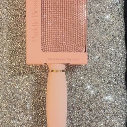 Glitz And Glam Brush Pink 