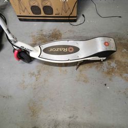 Razor Electric Scooter Very Good Condition