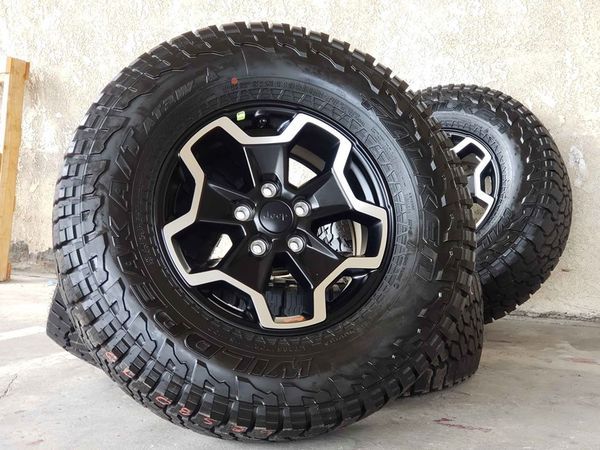 17" Jeep Wrangler Gladiator Rubicon Wheels Rims Rines and Tires Llantas