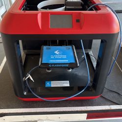 Flash Forge, 3-D Printer Finder $125