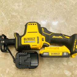 (Brand New)DeWalt Cordless 1- handed Reciprocating Saw