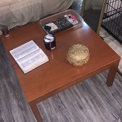 Square wooden coffe table heavy Duty 