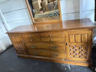 Vintage Bedroom Dresser