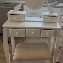 Vanity with Removal Mirror and Bench 