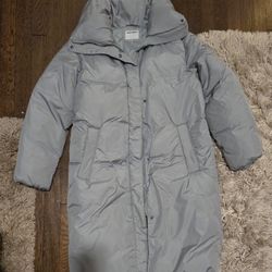 Womans Size Small Old Navy Gray Long Puffer Jacket 