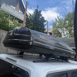 Thule Roof Box