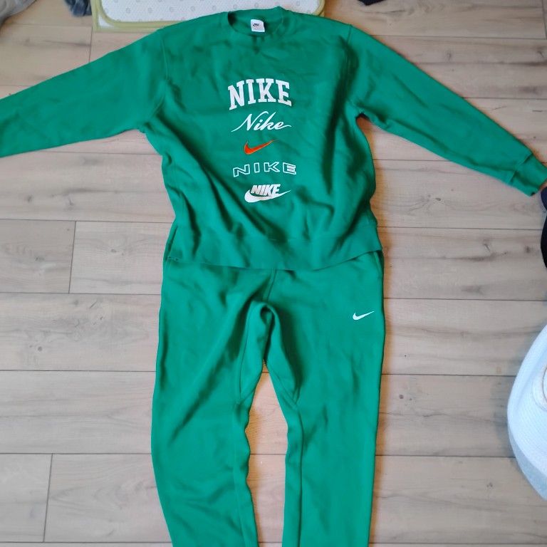 Nike Green Track Suit Setup Pant + Top Baggy Extra Large