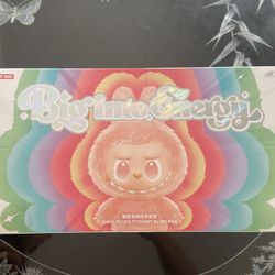 Labubu Big into Energy Set