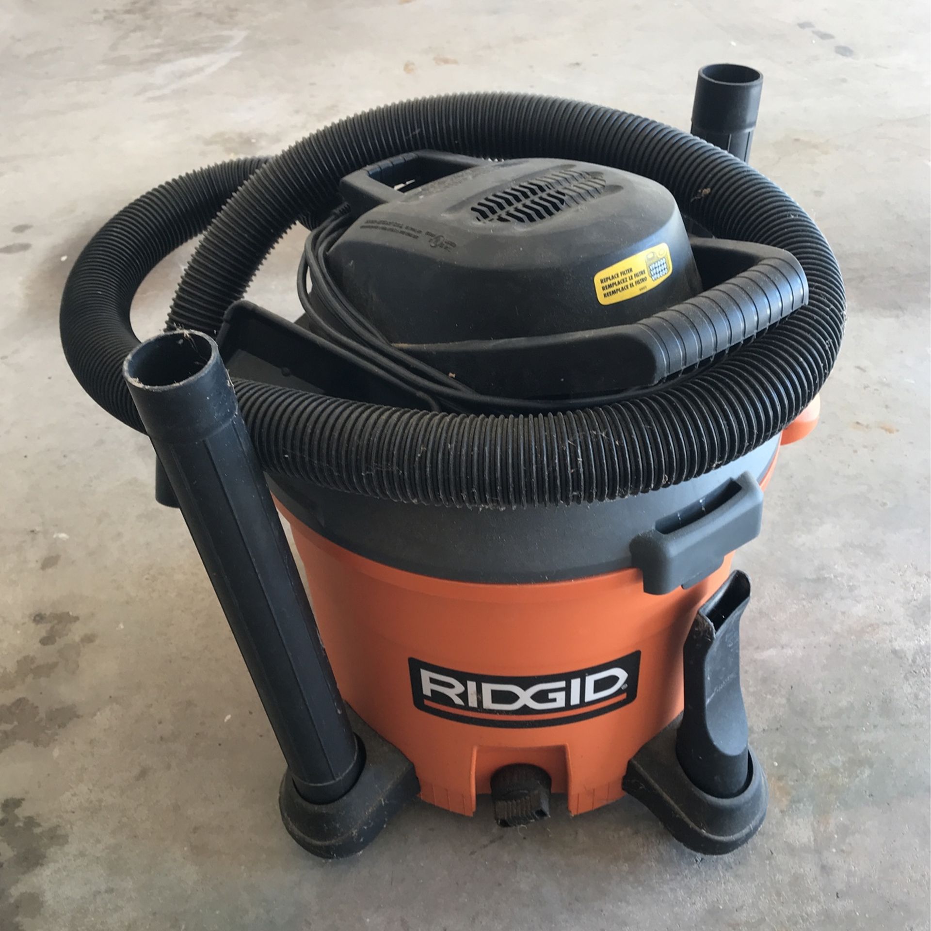 Ridgid 12 Gallon 5 HP Wet/Dry Vac