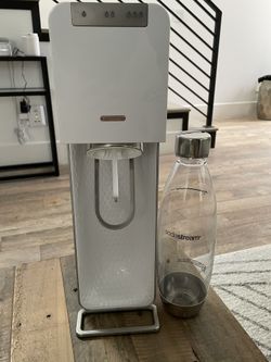 SodaStream - Source Sparkling Water Maker - White