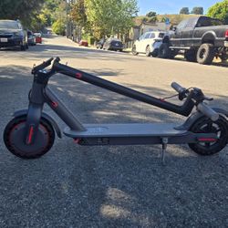 electric scooter 
