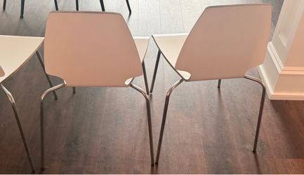 Set of 4 Modern Dining/Side Chairs