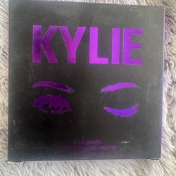 Kylie Cosmetics 💜